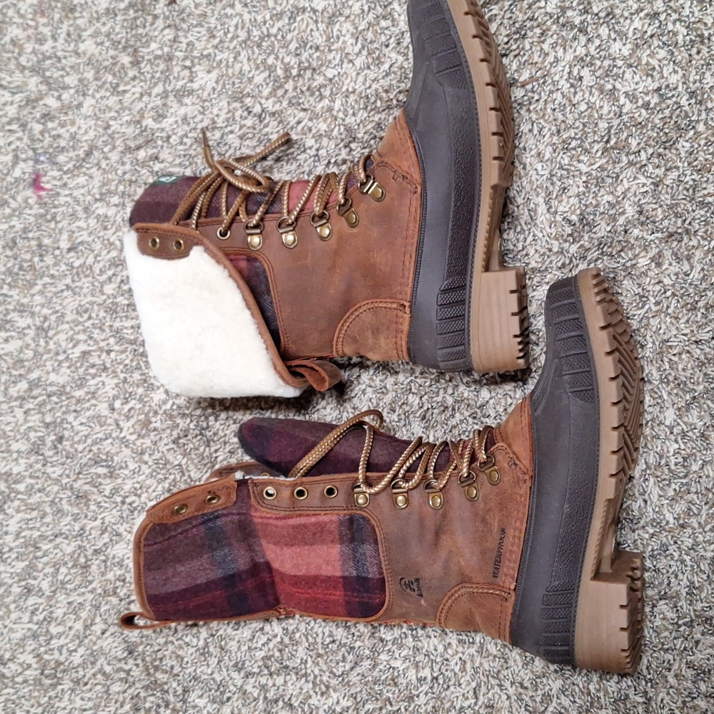 Kamik Sienna F2 Boot Women's 6 Worn Once